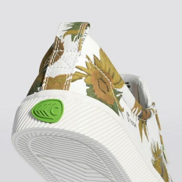 Cariuma x Vincent van Gogh Sunflowers Limited Edition Sneaker 8.5 Men 10 Women - Picture 4 of 14